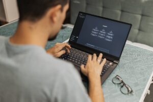 Silverback AI Chatbot Expands Conversational Platform with Advanced AI Agents Feature